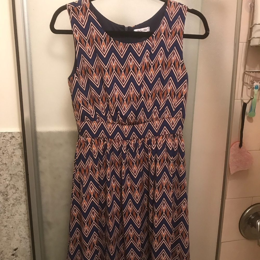 Sleeveless dress
